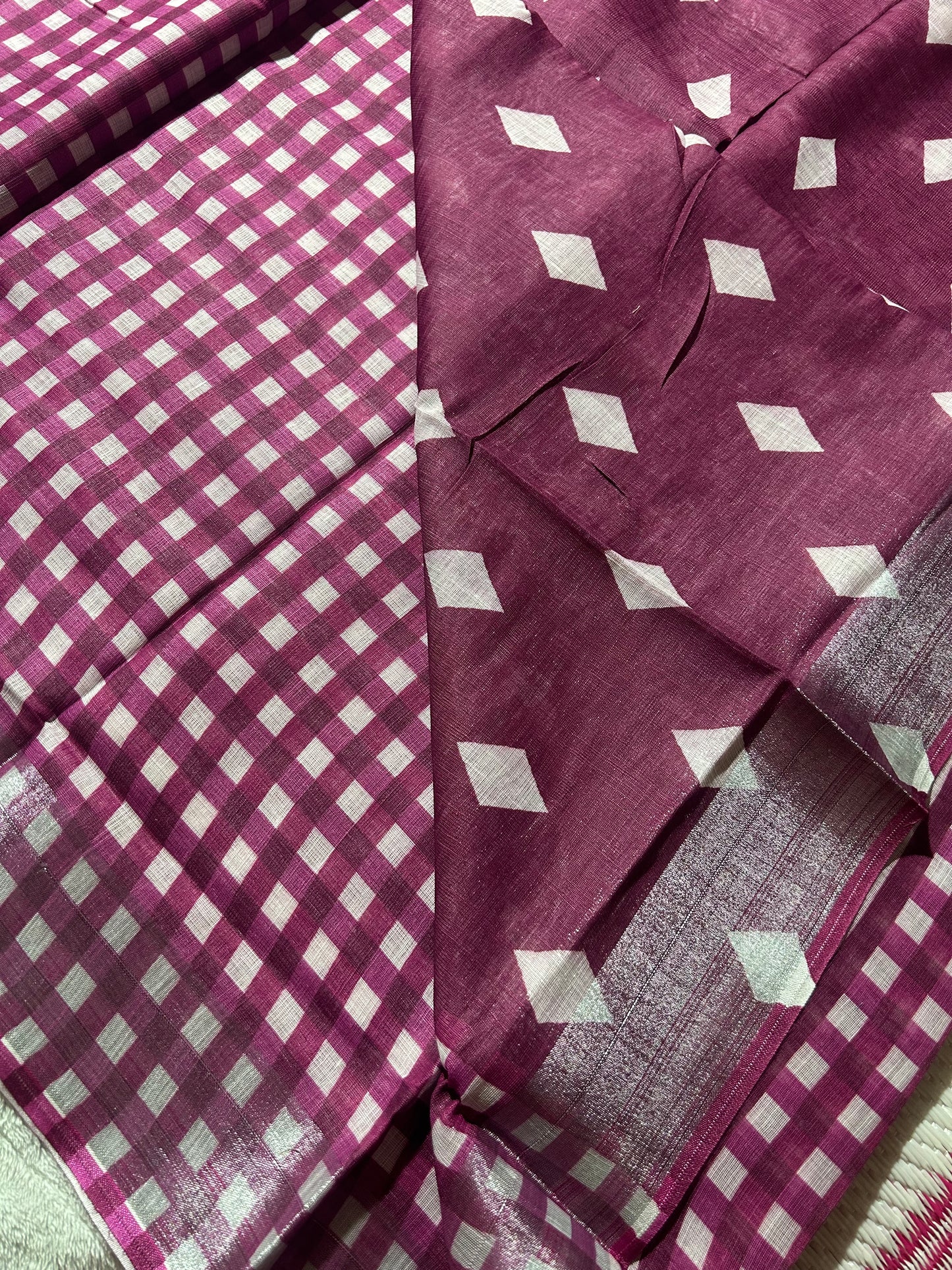 Nayanathara inspired checks saree in pink
