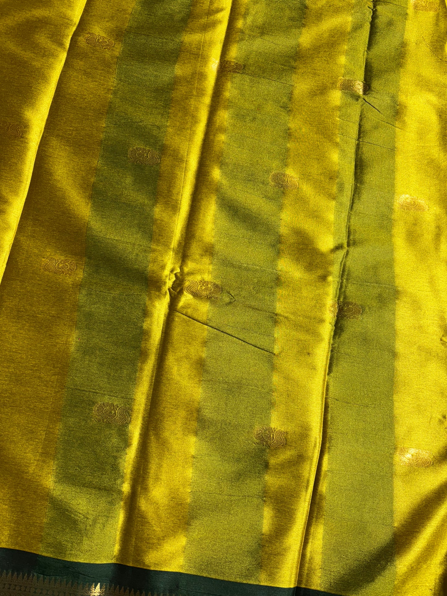 Parrot green with bottle green silk cotton saree