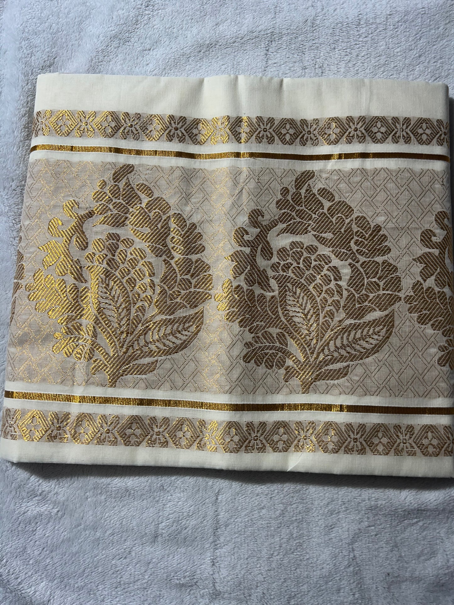 Onam special collection Kerala saree with Rich Pallu with Leaf design and with blouse