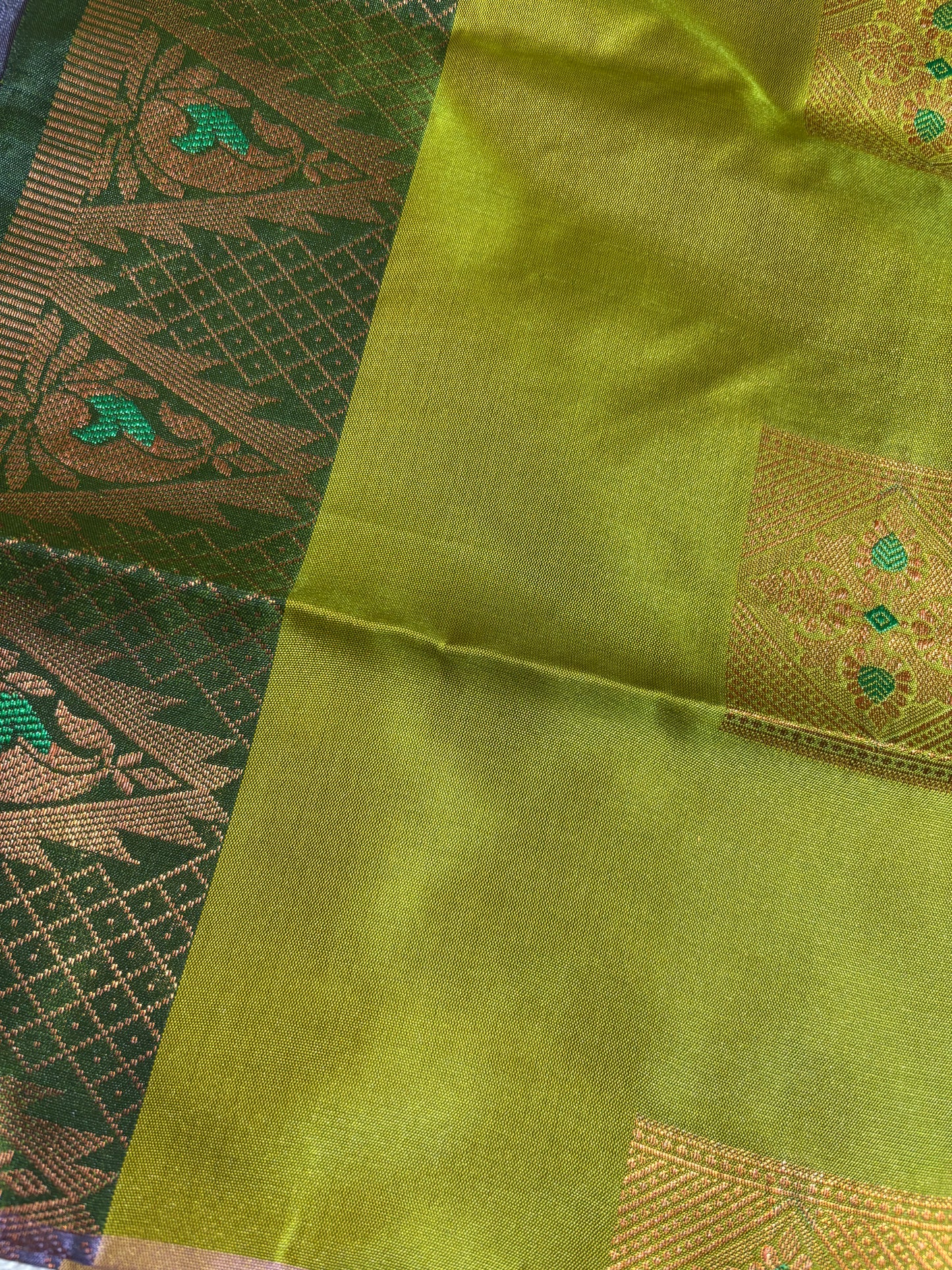 Lavender with purple soft silk saree wth temple border and tassels