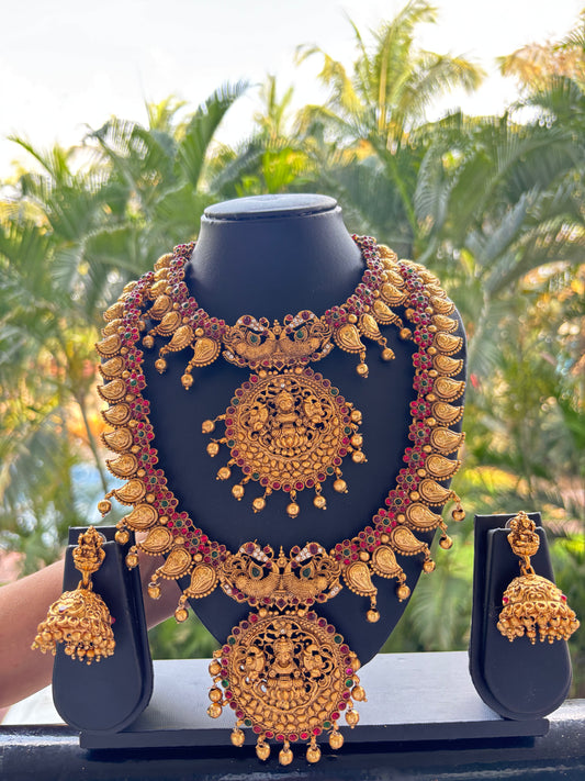 A Divine Antique temple jewellery set